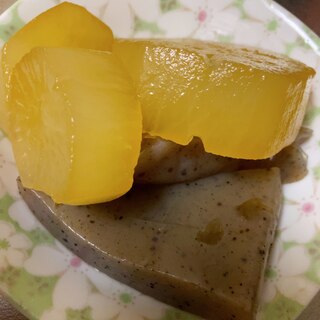 こんにゃくと大根の煮物